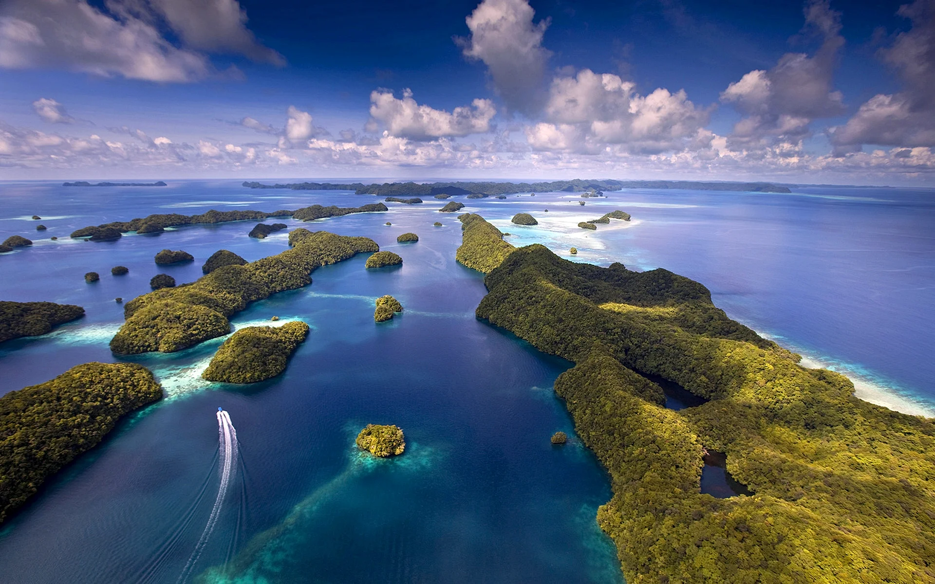 Архипелаг группа островов. Остров Палау Микронезия. Палау - скалистые острова Палау. Рок-Айлендс, Палау. Палау, Маршалловых островах и Микронезии.